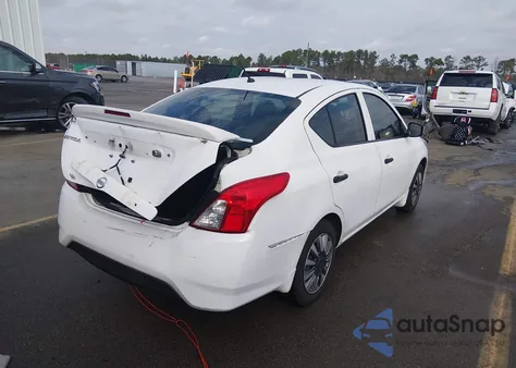 2016 Nissan Versa 1.6 S+ из США, поврежденный, VIN 3N1CN7AP6GL908648